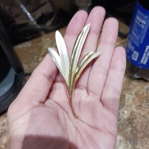 Vintage Pastelli Large 3.75in Brushed Two-Tone Leaves Brooch
